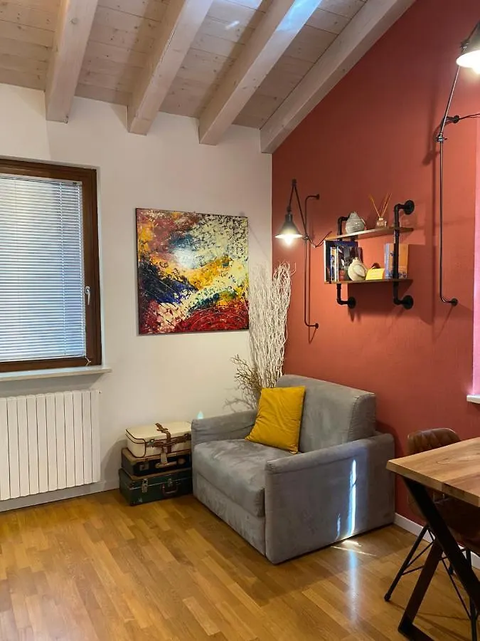 Home Old Verona